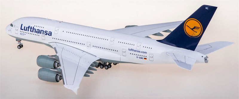 SQ Wings Lufthansa Airbus A380 D-AIMC 1:200 Diecast Model view 3
