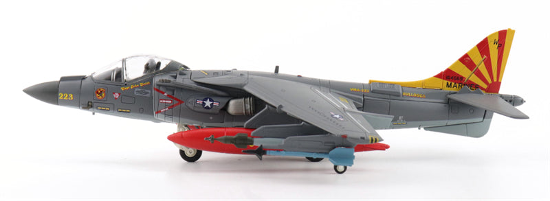 HOBBY MASTER USMC AV-8B+ Harrier II Plus VMA-223 1:72 Model 2025 164569