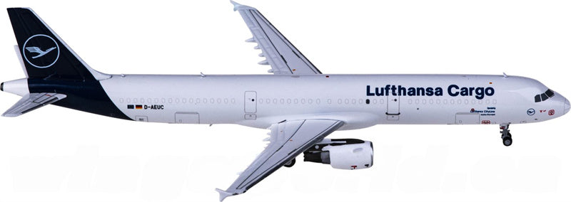 NG Models Lufthansa Cargo Airbus A321 D-AEUC 1:400 Diecast Model view 2