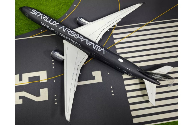 SQ Wings 1:200 Starlux Airlines A350-1000 B-58553 Flaps down DIECAST Model