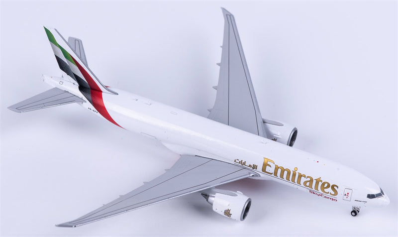 Geminijets 1:400 Emirates Boeing 777-200LR A6-EFV  Diecast Model