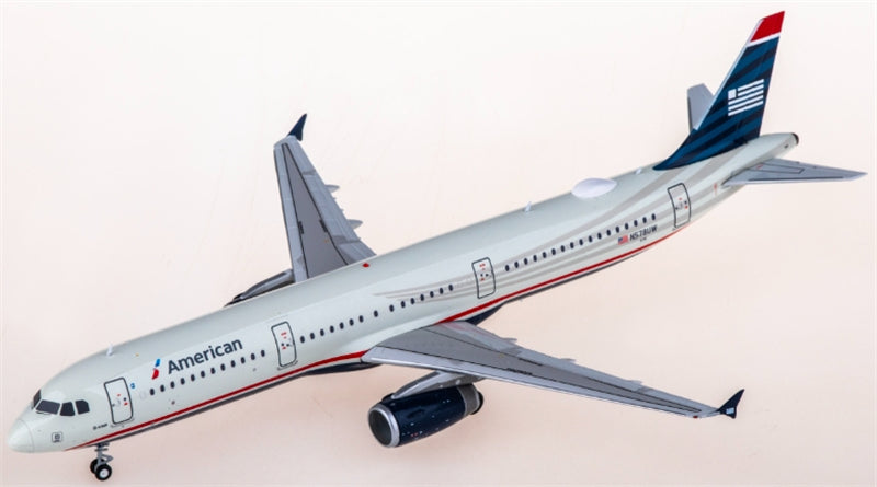Geminijets American Airlines Airbus A321 N578UW 1:200 Diecast Model view 2