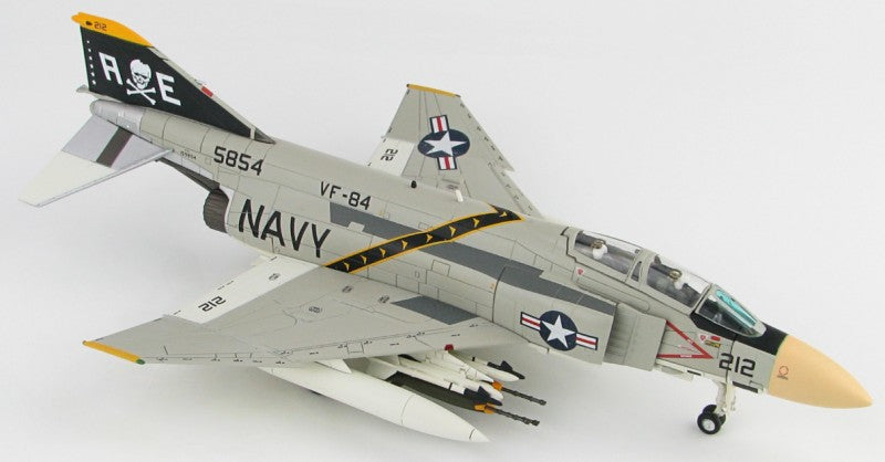 HOBBY MASTER USN F-4J VF-84 1:72 Model 1972 USS Franklin D. Roosevelt Jolly Rogers 155854