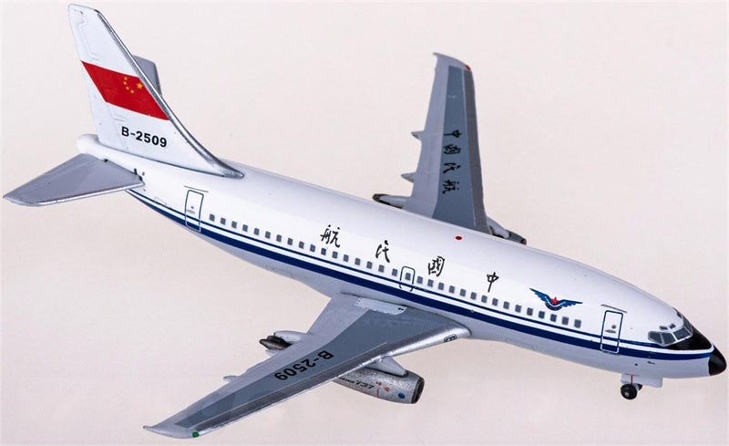 Yu CAAC Boeing 737-200 B-2509 1:400 Airplan Diecast Model view 3