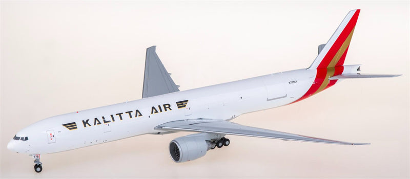 Geminijets Kalitta Air Boeing 777-300ERF N779CK 1:200 Diecast Model view 3