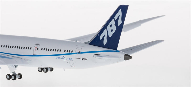 JC Wings Boeing 787-8 N7874 Flaps Down 1:400 Diecast Model view 5