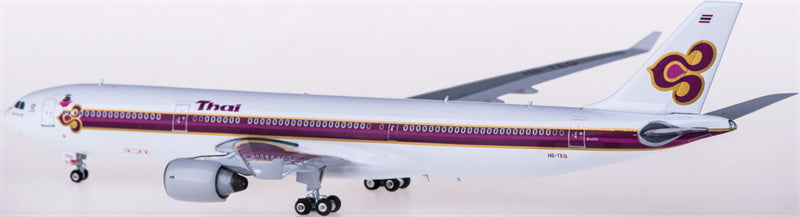 Phoenix Thai Airways Airbus A330-300 HS-TEG 1:400 Diecast Model view 2