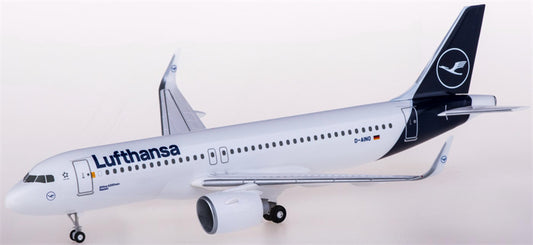Hogan Lufthansa Airbus A320neo D-AINO 1:200 ABS Model view 1