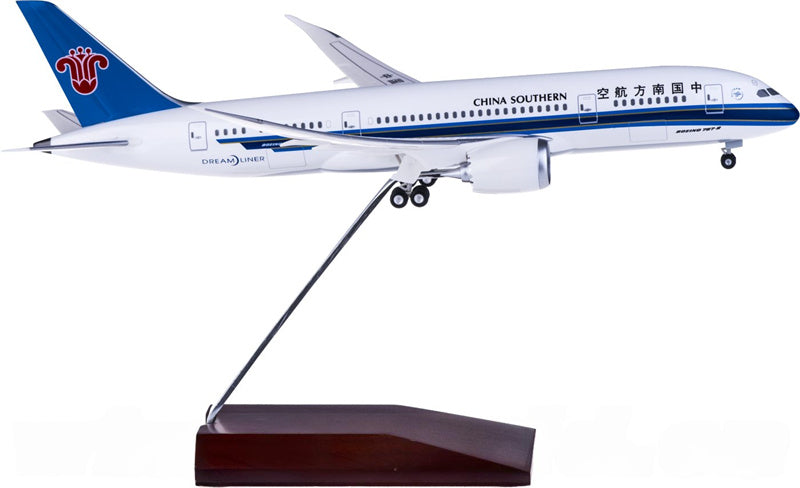Hogan China Southern Boeing 787-8 1:200 ABS Model view 1