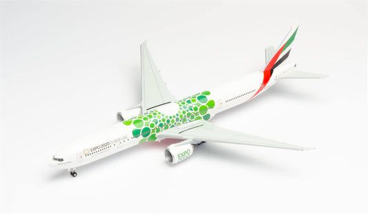 Herpa 1:200 Emirates Boeing 777-300ER A6-ENB  ABS Model