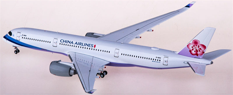 JC Wings China Airlines Airbus A350-900XWB B-18912 1:400 Diecast Model view 2