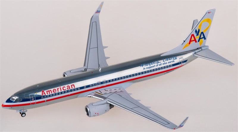 C American Airlines Boeing 737-800 N905AN 1:400 Diecast Model view 3