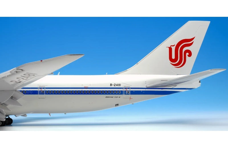 SQ Wings 1:200 Air China B747-8I B-2481 Flaps down DIECAST Model