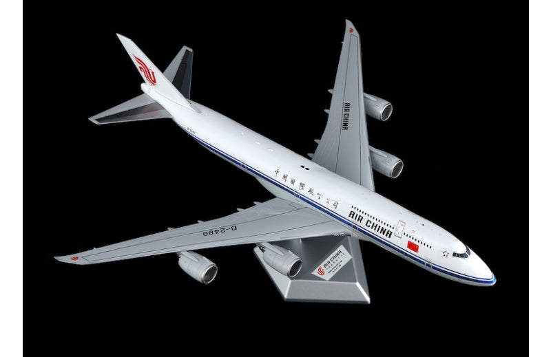 SQ Wings 1:200 Air China B747-8I B-2480 Standard Edition DIECAST Model
