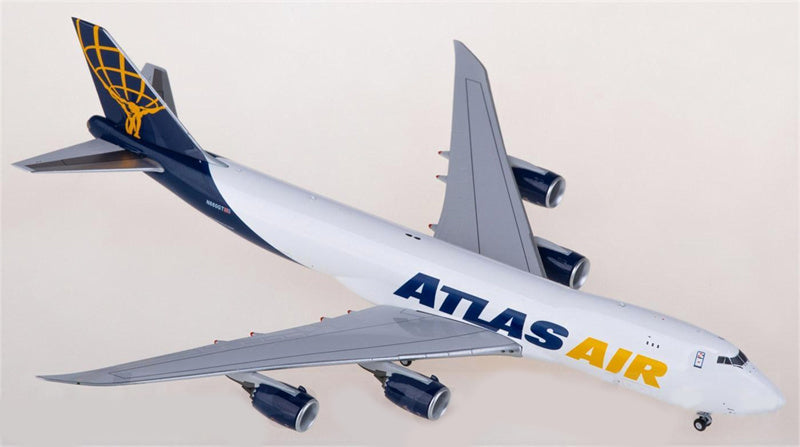 NG Models Atlas Air Boeing 747-8F N860GT 1:400 Diecast Model view 4