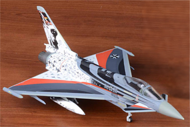 Herpa Luftwaffe Eurofighter Typhoon S 30+25 1:72 Diecast Model view 1