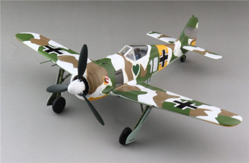 HOBBY MASTER FW 190A-4 flown by Oblt. W. Nowotny, CO of 1./JG 54,Staraya Russa, March 1943 1/48 Aircraft Pre-built Model