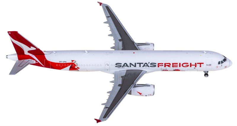 JC Wings Qantas Airbus A321P2F VH-XF4 1:400 Diecast Model view 4