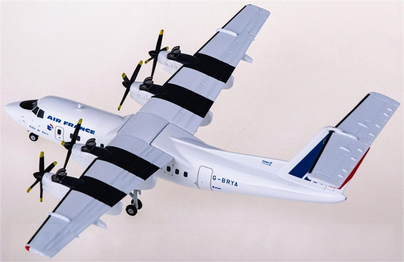 Herpa Air France De Havilland Canada DHC-7 G-BRYA 1:200 Diecast Model view 2