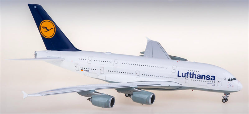 SQ Wings Lufthansa Airbus A380 D-AIMI 1:200 Diecast Model view 2