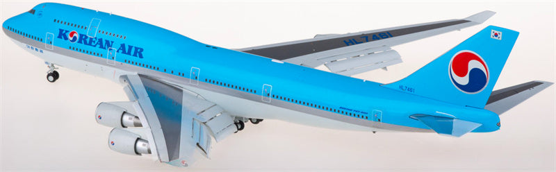 JC Wings Korean Air Boeing 747-400 HL7461 Flaps Down 1:200 Diecast Model view 3