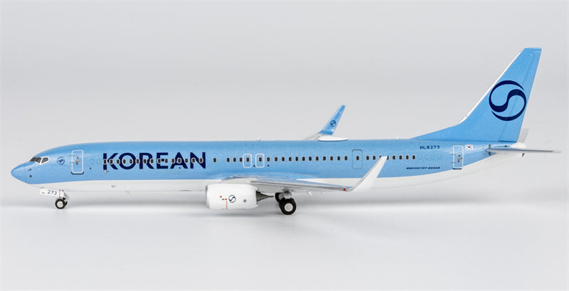 NG Models Korean Air Boeing 737-900 HL8273 1:400 Diecast Model view 2