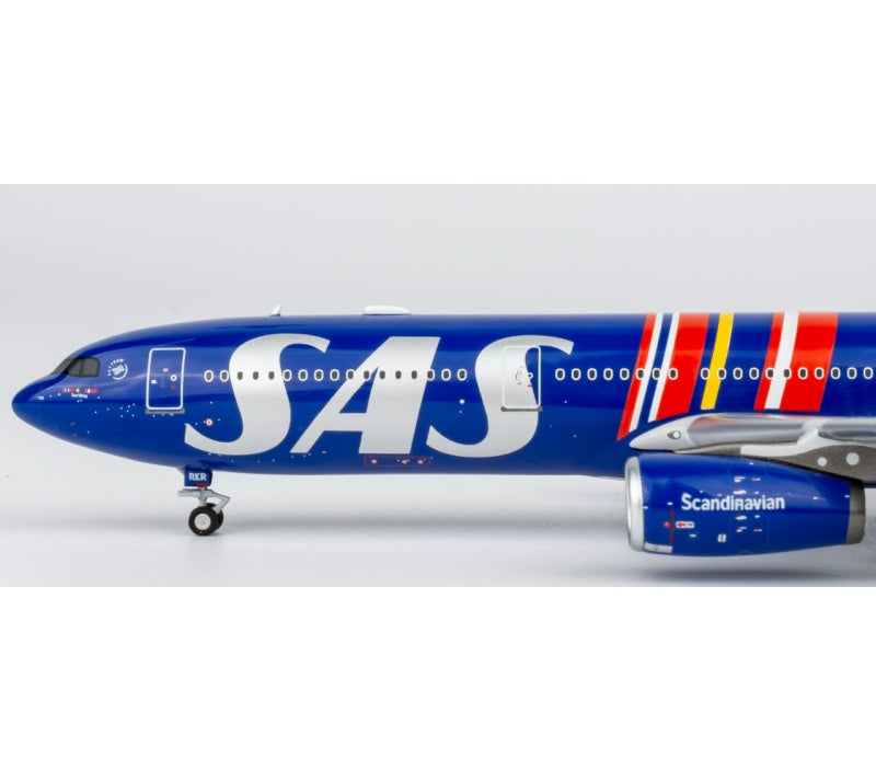 NG Models 1:400 SAS A330-300 LN-RKR Regular version DIECAST Model