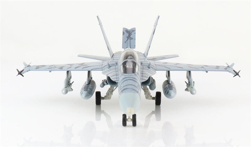 HOBBY MASTER F/A-18D ATARS 164886 VMFA(AW)-224 Bengals MCAS Iwakuni Japan 2009 1:72 Aircraft Pre-built Model