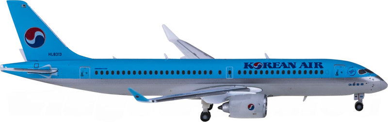 JC Wings Korean Air for Bombardier CS300 HL8313 1:400 Airplane Pre-built  Airliner Model Display