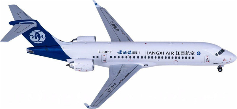 NG Models Jiangxi Air Comac ARJ21-700 B-605T 1:200 Airplan Diecast Model view 4