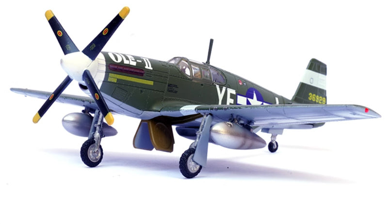 FLOZ The 355th Squadron 358th Air Wing US P-51B Mustang II fighter 1:72 Aircraft Pre-built Model