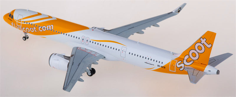 JC Wings Scoot Airbus A321neo 9V-NCB 1:200 Diecast Model view 2