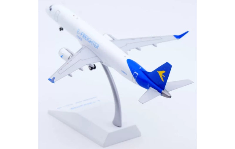 JC Wings 1:200 E-FREIGHTER ERJ-190F N986TA  DIECAST Model