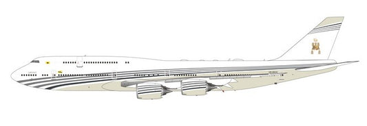 Phoenix 1:400 Brunei Government Boeing 747-8 V8-BKH Diecast Model view 1