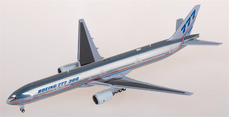 JC Wings Boeing 777-300 N5014K 1:400 Diecast Model view 1