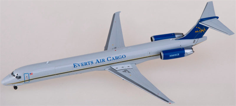 Geminijets Everts Air Cargo McDonnell Douglas MD-80SF N965CE 1:400 Diecast Model view 1