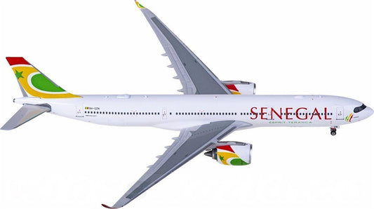 Phoenix Air Senegal Airbus A330-900neo 1:400 Diecast Model view 1