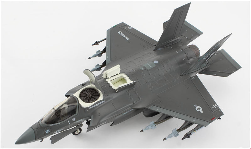 HOBBY MASTER USMC F-35B VMFA-214 Black Sheep 1:72 Model 2023 Beast Mode 170053 / WE-01