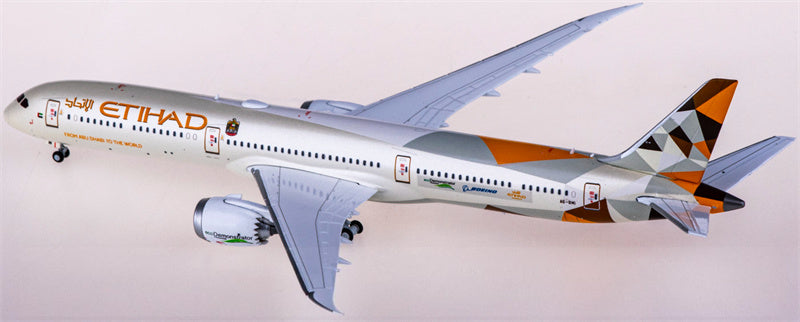 JC Wings Etihad Airways Boeing 787-10 Dreamliner A6-BMI 1:400 Diecast Model view 1