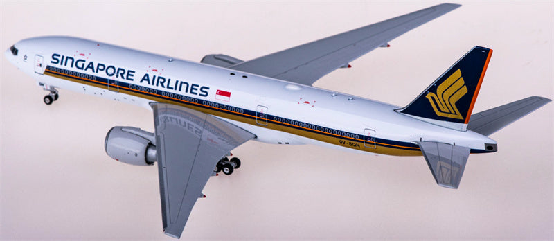 Phoenix Singapore Airlines Boeing 777-200ER 9V-SQN 1:400 Diecast Model view 3