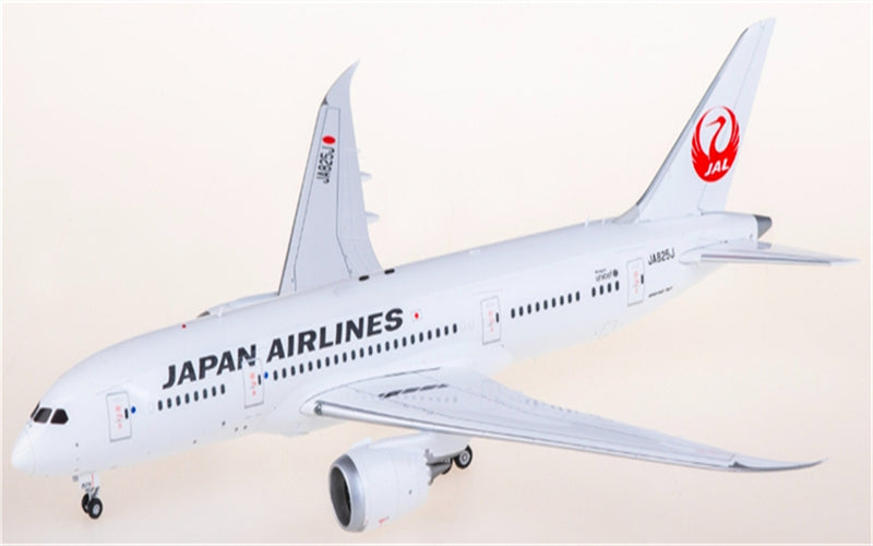 SQ Wings Japan Airlines Boeing 787-8 JA825J 1:200 Diecast Model view 1