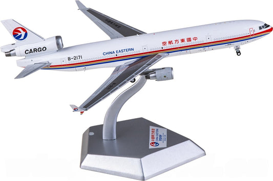 HX Models 1:400 China Eastern Cargo Airlines McDonnell Douglas MD-11F B-2171 Interactive Series Model