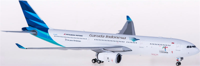 Phoenix Garuda Indonesia Airbus A330-300 PK-GPY 1:400 Diecast Model view 1