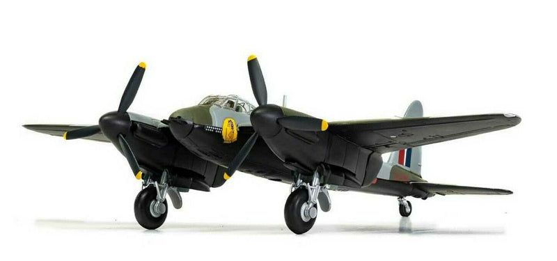 CORGI de Havilland Mosquito FB.Mk VI RCAF No.418 Sqn, HJ719 Moonbeam McSwine, James Forrest 'Lou' Lima, England, Januar 1944 Limited Edition 1/72 Aircraft Pre-built Model