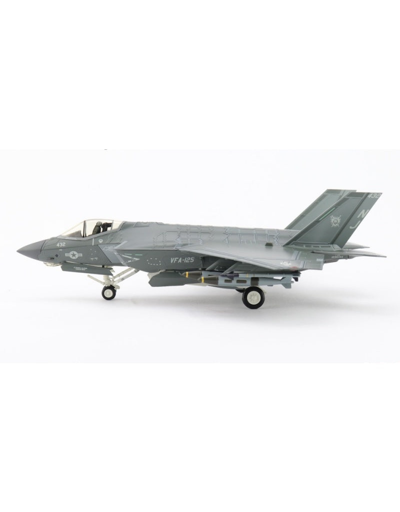 HOBBY MASTER US Military F-35C VFA-125 1:72 Model 2022  Lightning II 169034