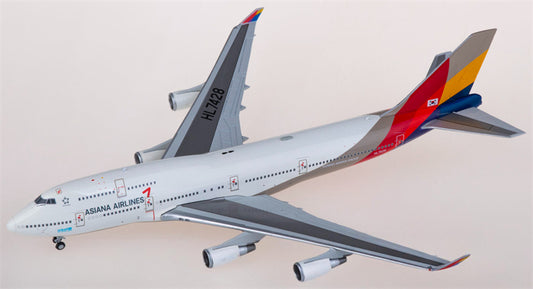 JC Wings 1:400 Asiana Boeing 747-400 HL7428 Diecast Model view 1