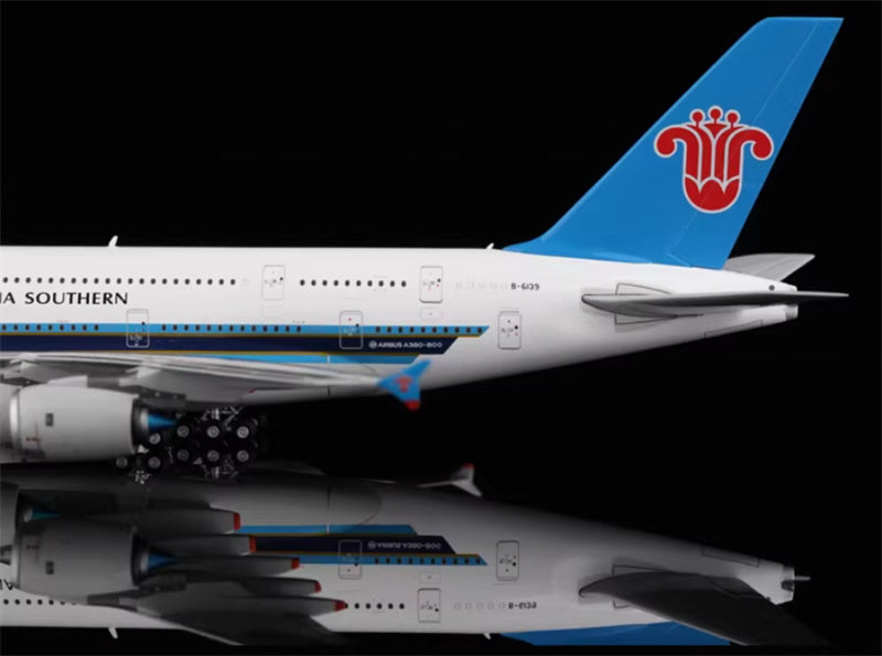 HX Models China Southern Airlines Airbus A380 B-6139 1:400 Diecast Model view 2