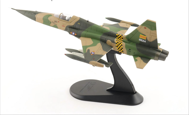 HOBBY MASTER VNAF‌ F-5A 522 SQN 1:72 Model 1971 Limited Edition Freedom Fighter 65-10524