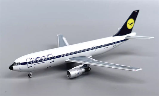 YU Lufthansa Airbus A300B2 D-AIAA 1:400 Diecast Model view 1
