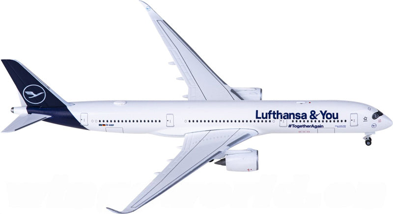 Herpa Lufthansa Airbus A350-900 D-AIXP & You 1:500 Diecast Model view 3